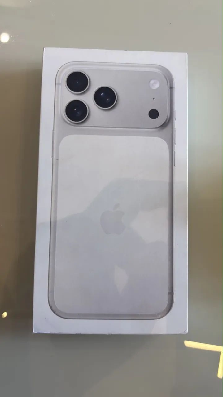 Iphone 17 pro max silver, 256gb. LACRADO