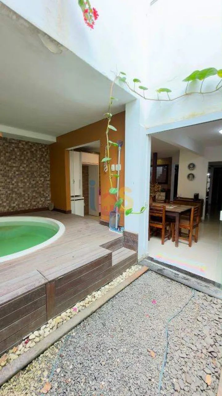 Alugo Casa Mobiliada em excelente localização