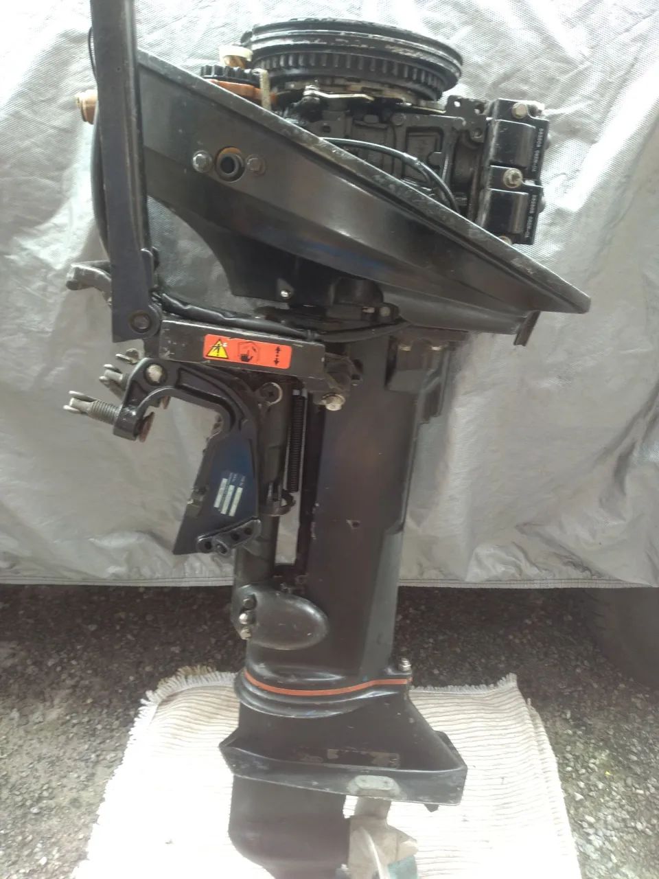 Motor de popa 15hp evinrude funciona perfeitamente  - Foto 4