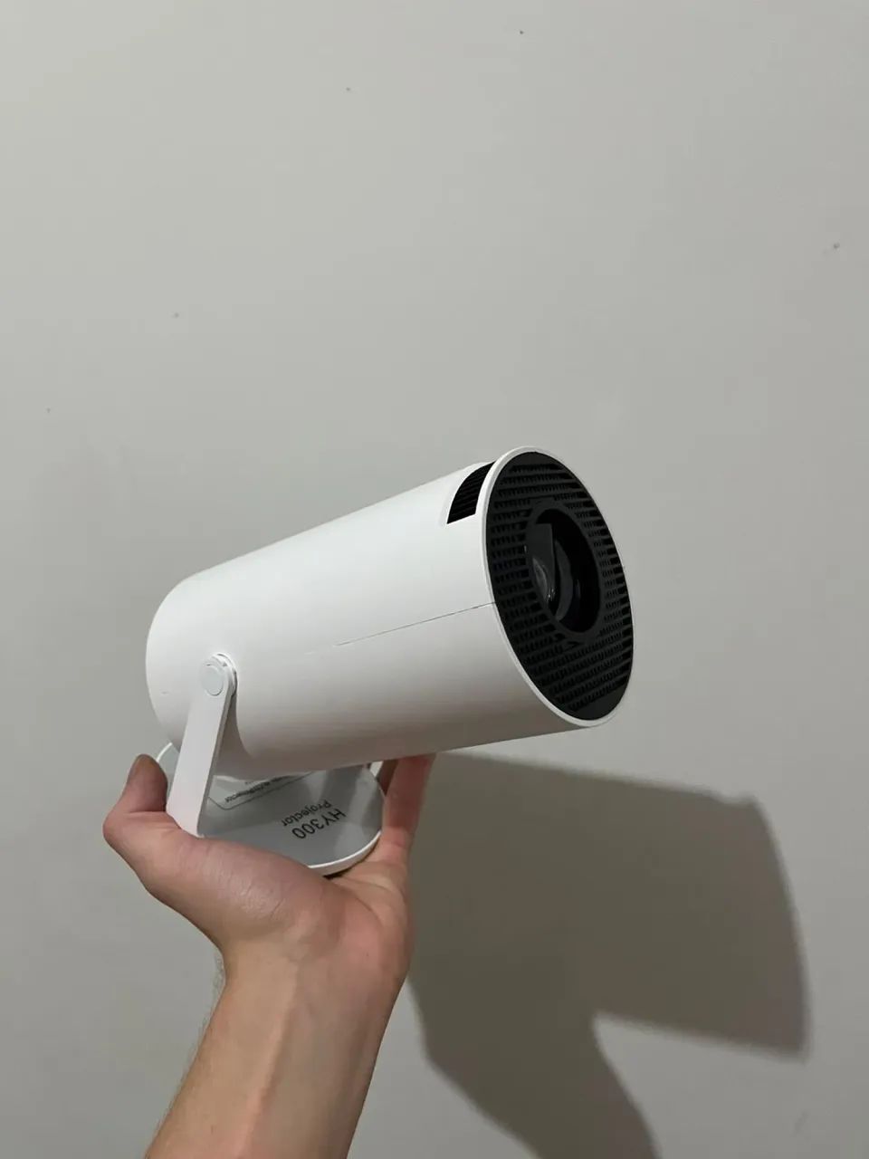 Mini Projetor Inteligente Smart HY300