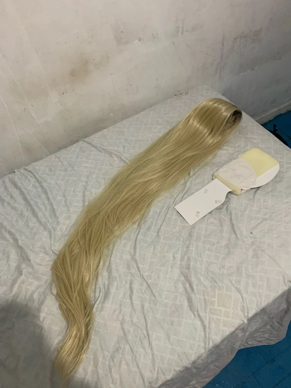 Peruca loira 
