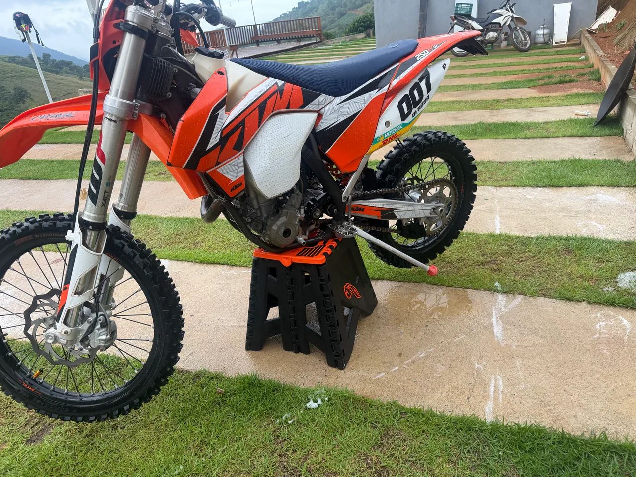 KTM 250 - Foto 5