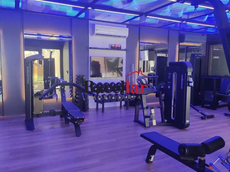 Apartamento : / Residencial / Praça da Bandeira
