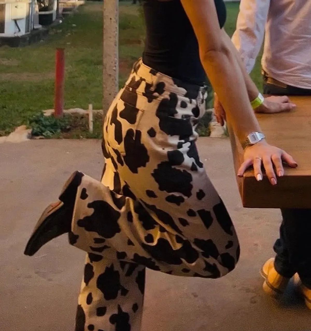 Calça de vaca,em boas condições  - Foto 2