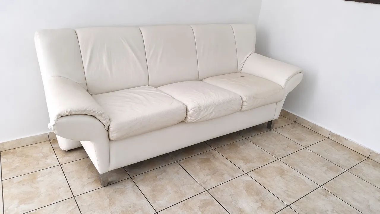 Sofa de couro branco - Foto 2