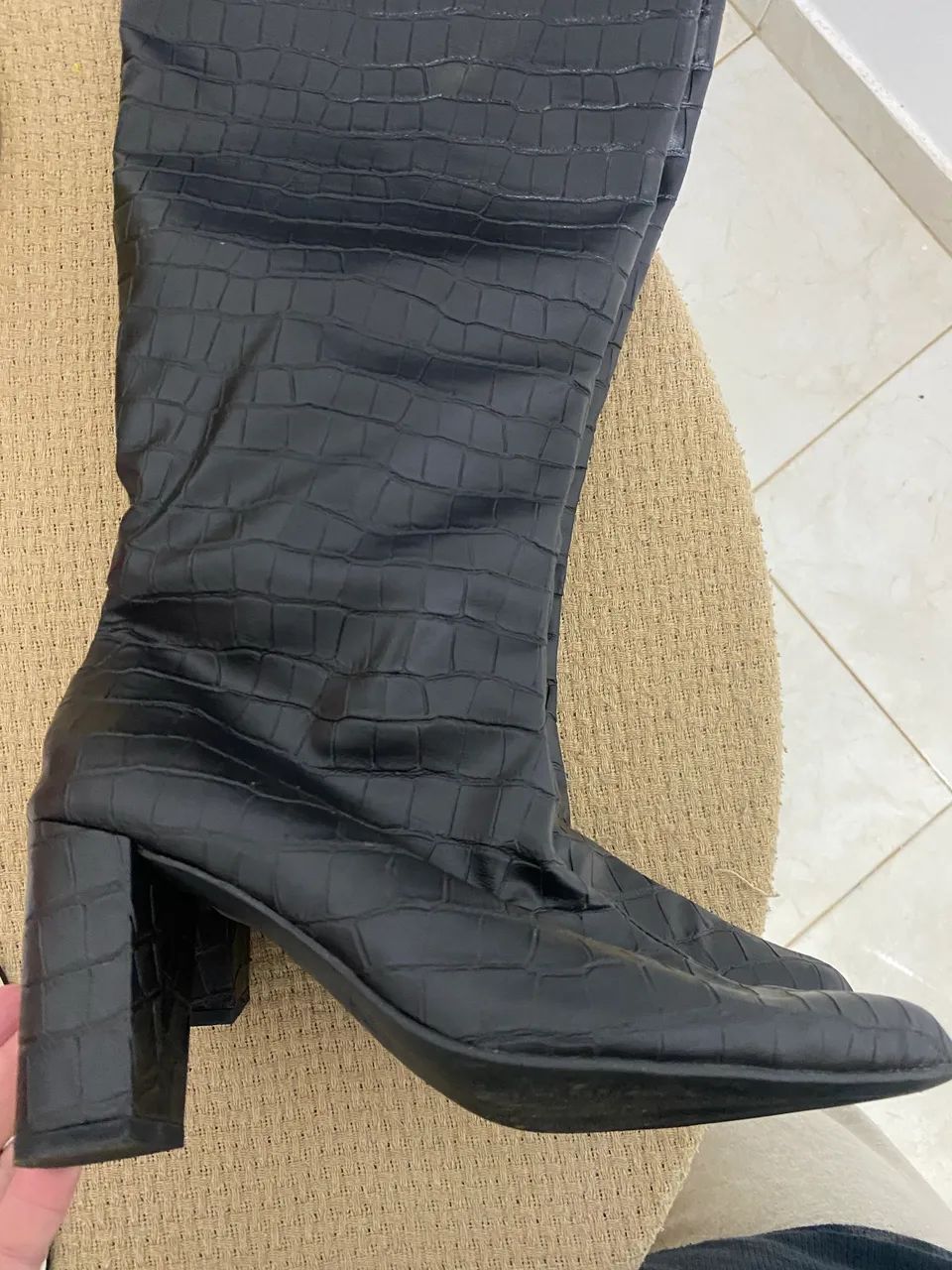 Vendo bota n 37 impecável  - Foto 5