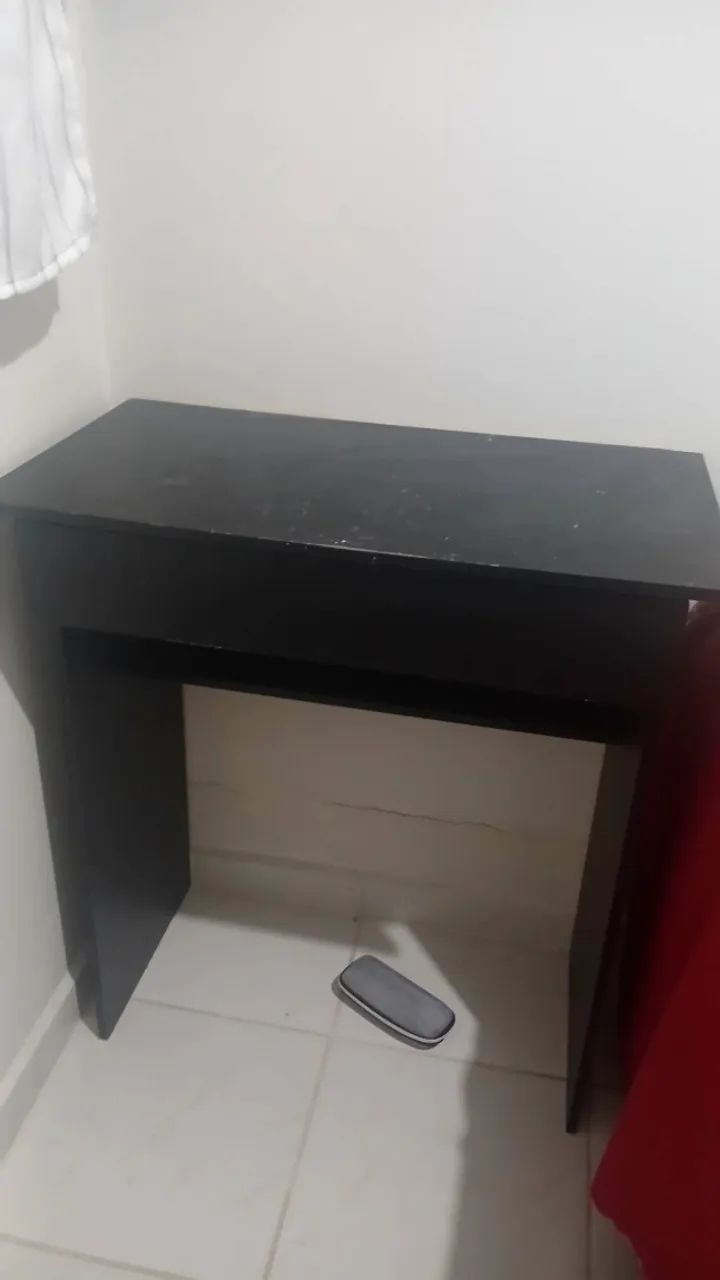 ? MESA / ESCRIVANINHA PRETA À VENDA ?  - Foto 3