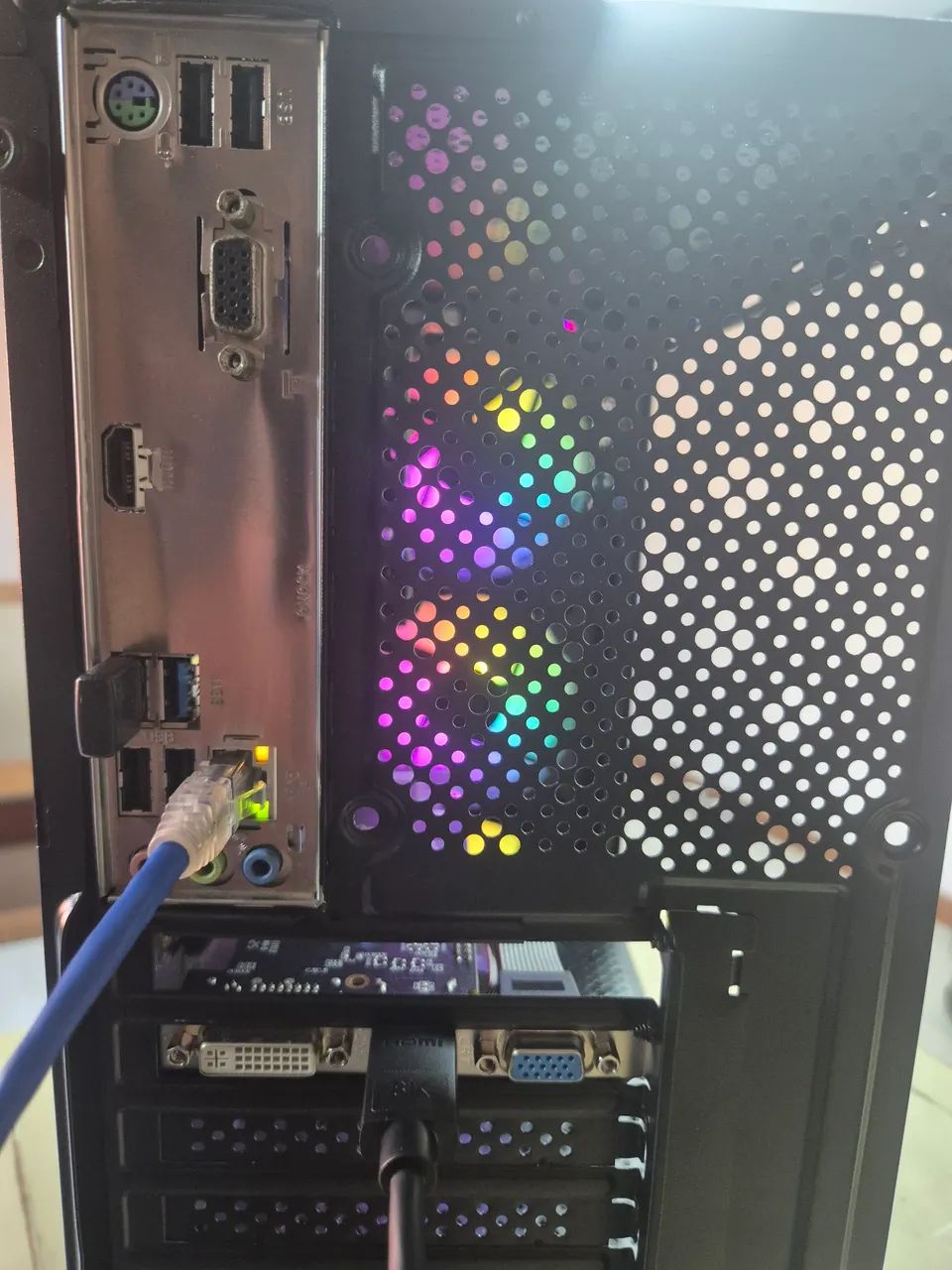 CPU Intel i5 9400F 8GB SSD240GB - Foto 3