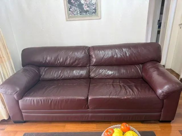 Sofá de Couro Legítimo 4 Lugares 2,20m Semi Novo - Foto 2