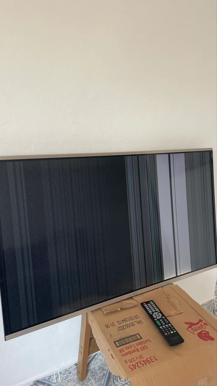 TV LG 43 polegadas para retirada de peças - Foto 4