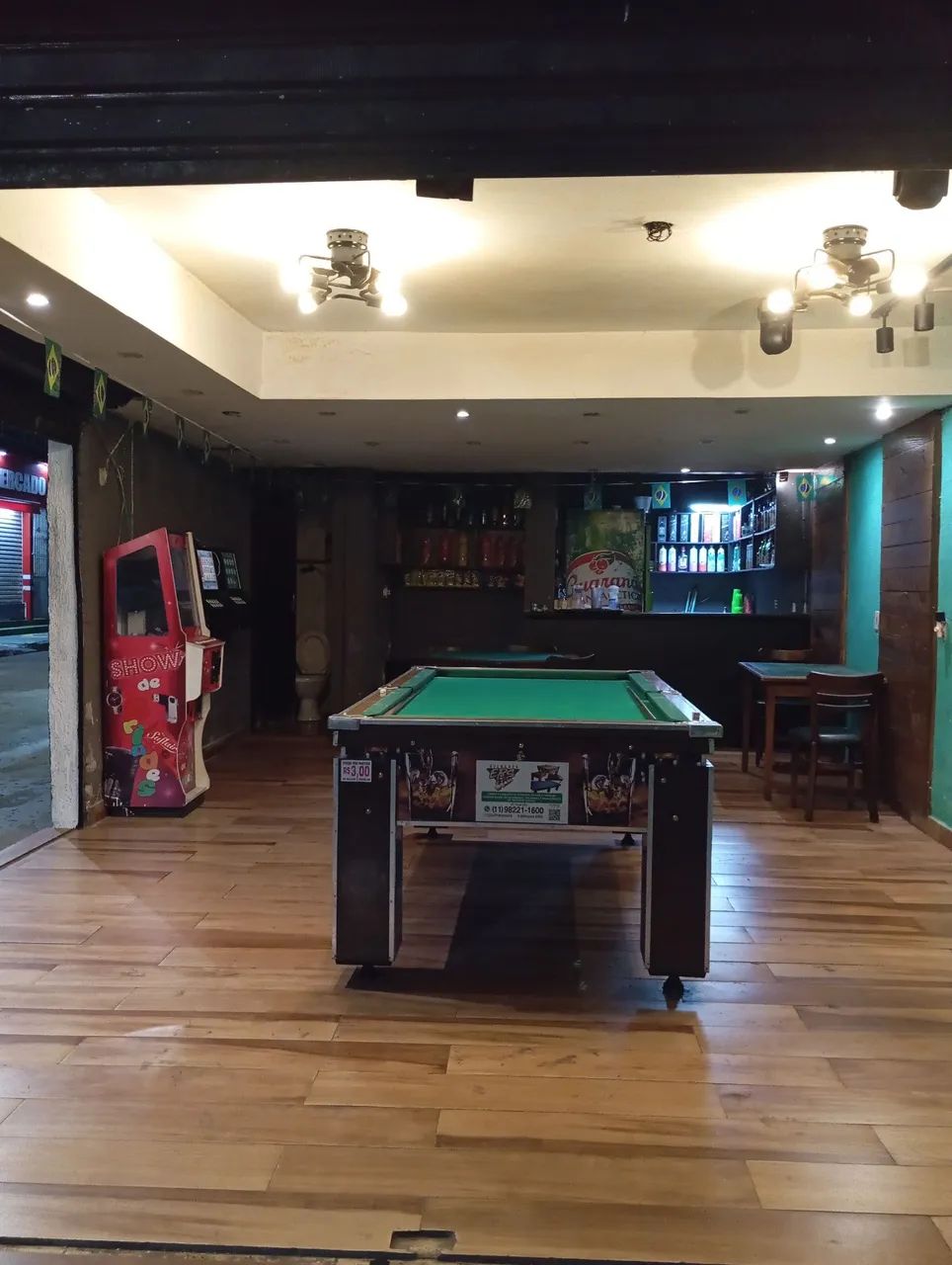 Bar z leste, ótima esquina.20 mil