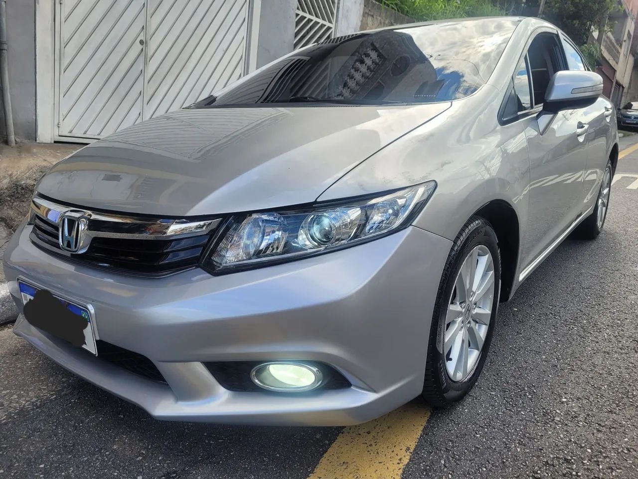 Honda Civic Civic Sedan LXR 2.0 Flexone 16V Aut. 4p 2014