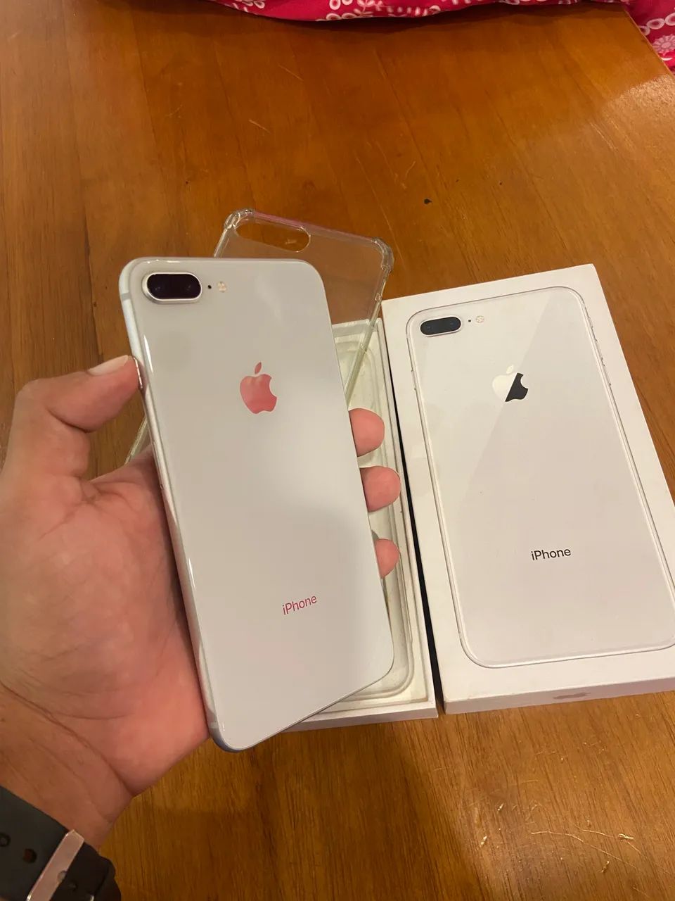 iPhone 8 Plus com Caixa - Foto 2