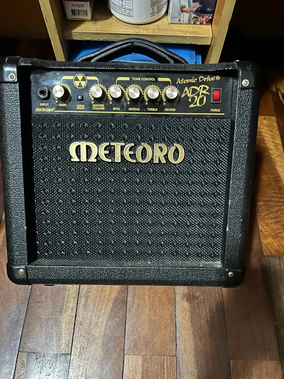 Caixa de Som Meteoro para Guitarra e Baixo