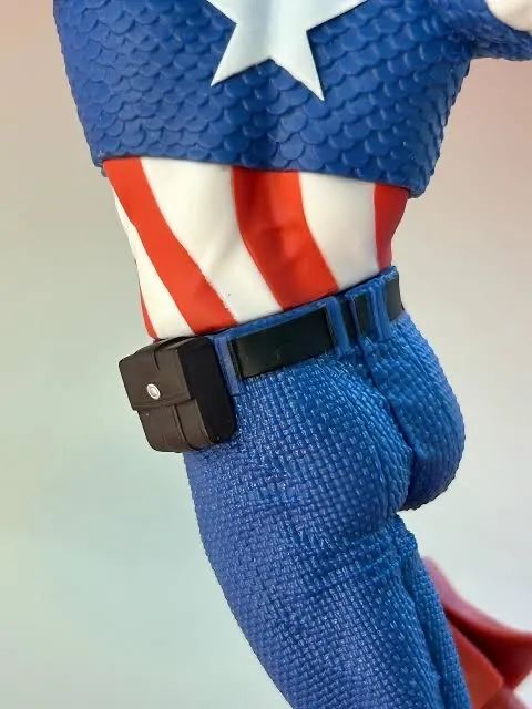 Action Figure Capitão América Marvel Luminasta - SEGA (Original) - Foto 4
