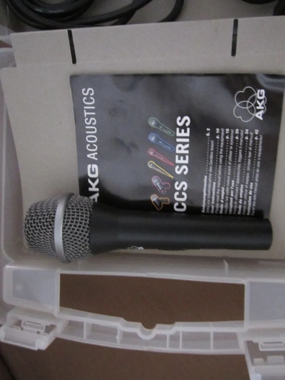 microfone akg acoustics d77 s/xlr - Foto 3