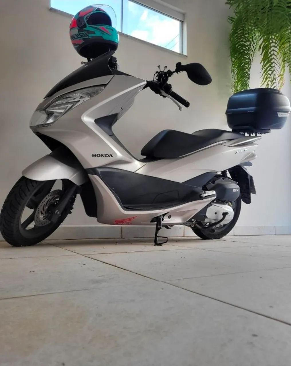 Honda PCX 150 Automática - 18.000 km - Foto 3