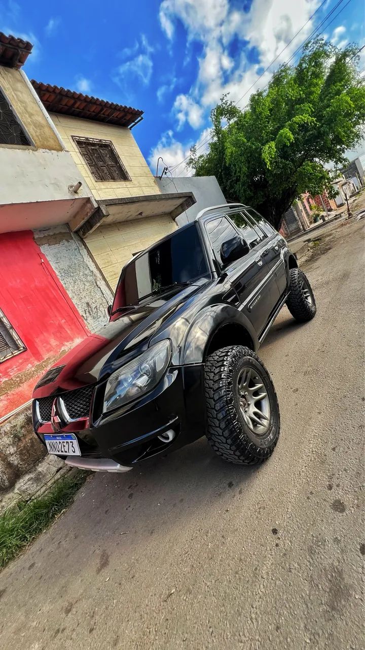 Mitsubishi Pajero 2010