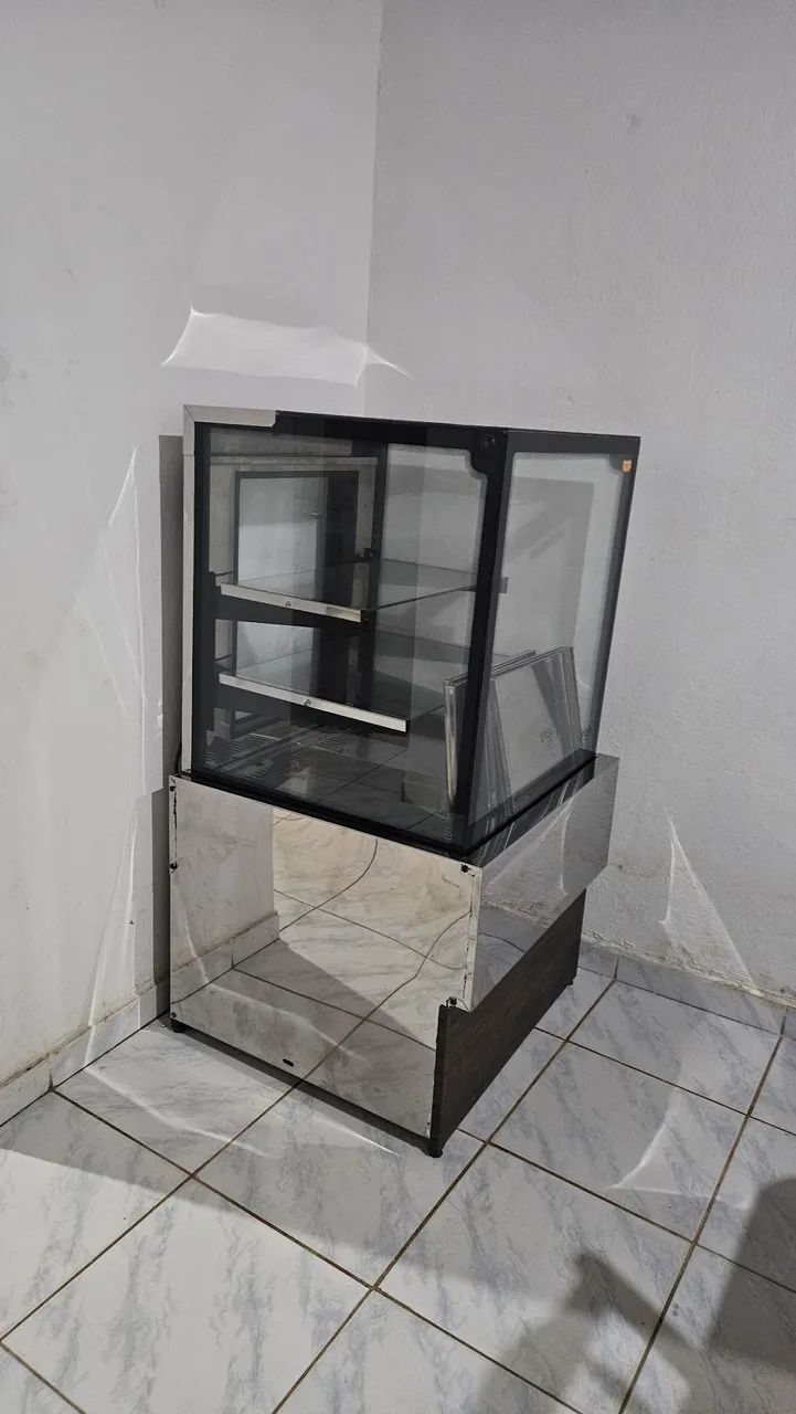 Vitrine aquecida 