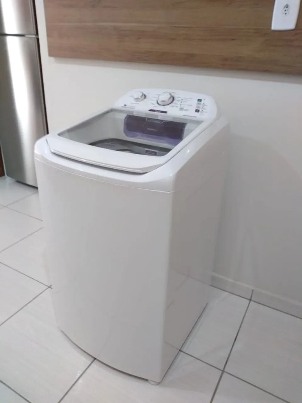 Lavadora de roupas Electrolux 8,5Kg EXCELENTE estado - Foto 2