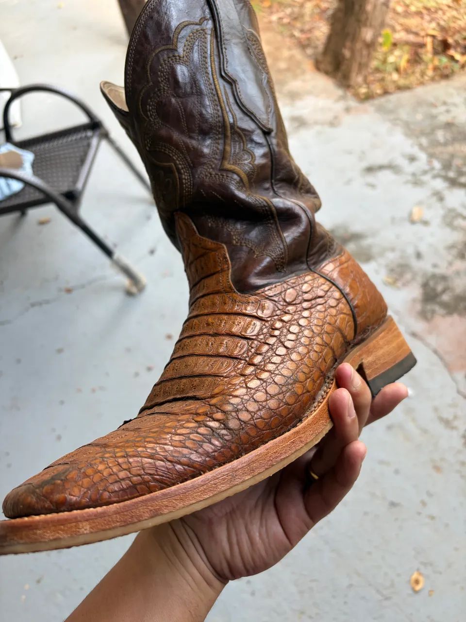 Vendo bota couro de jacaré  - Foto 5