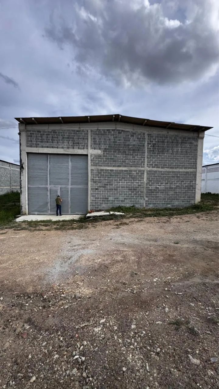 Galpão 600m² no Distrito Industrial de Caruaru