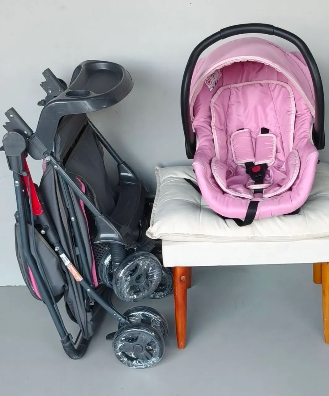Conjunto Carrinho de bebê Galzerano com bebê conforto - Foto 4