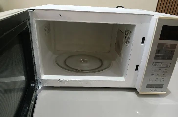 MICROONDAS PANASONIC 20 LITROS - Foto 3