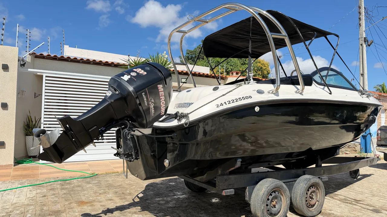 Lancha Phoenix 235 Plus 2009 - Foto 2