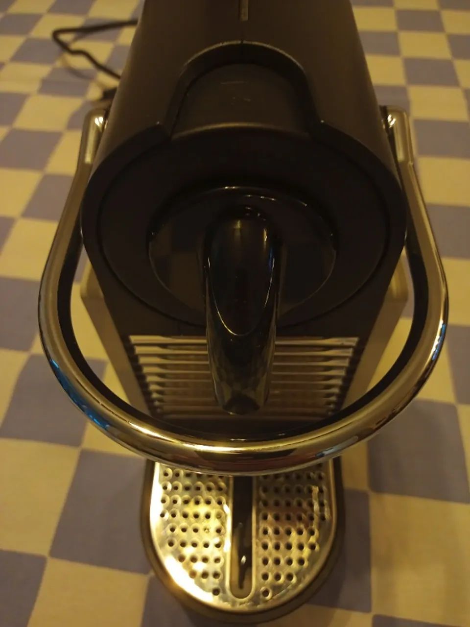 Cafeteira Nespresso Pixie Clips Branca, 110V