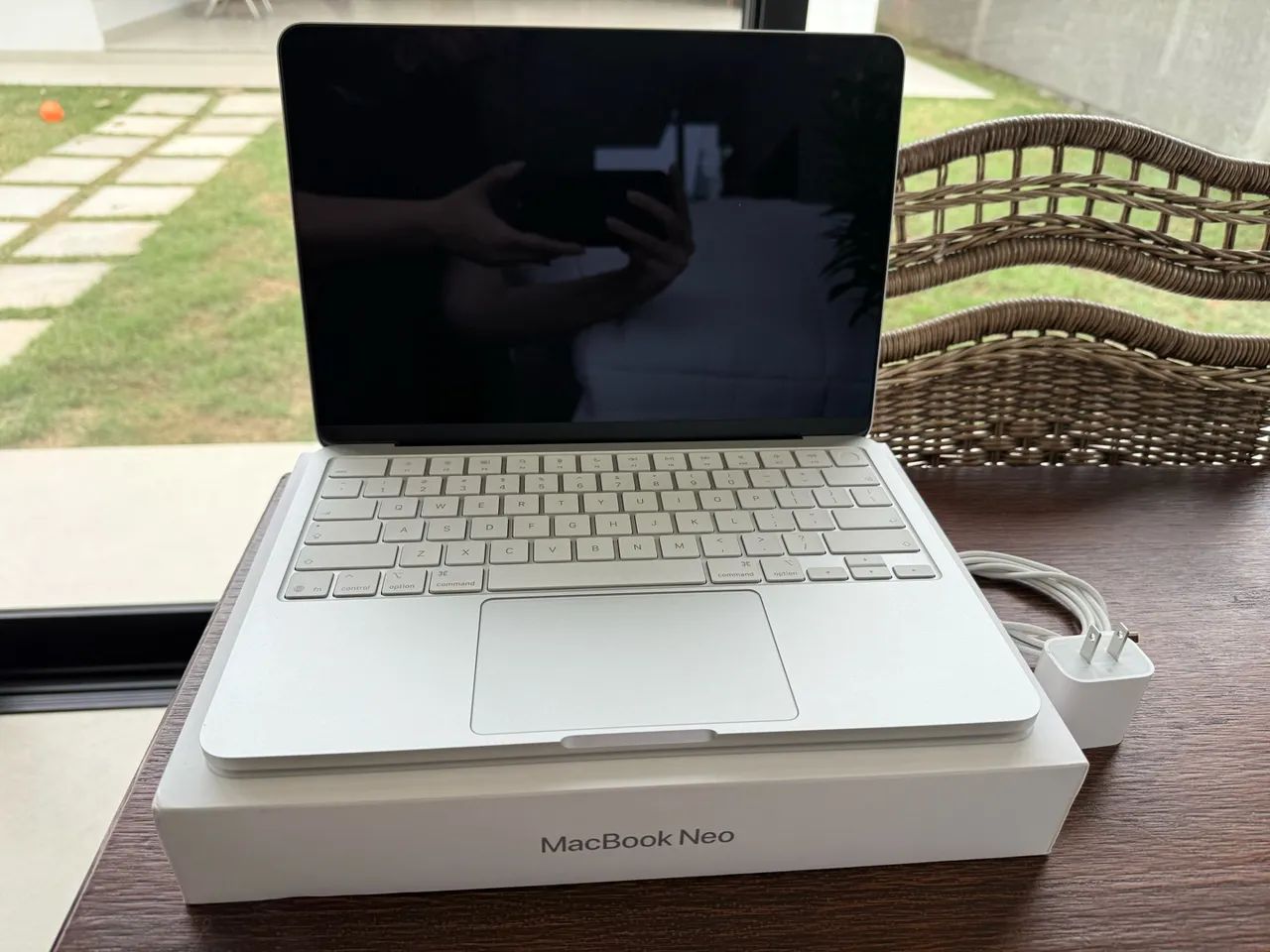 MacBook Neo 512gb - Foto 3