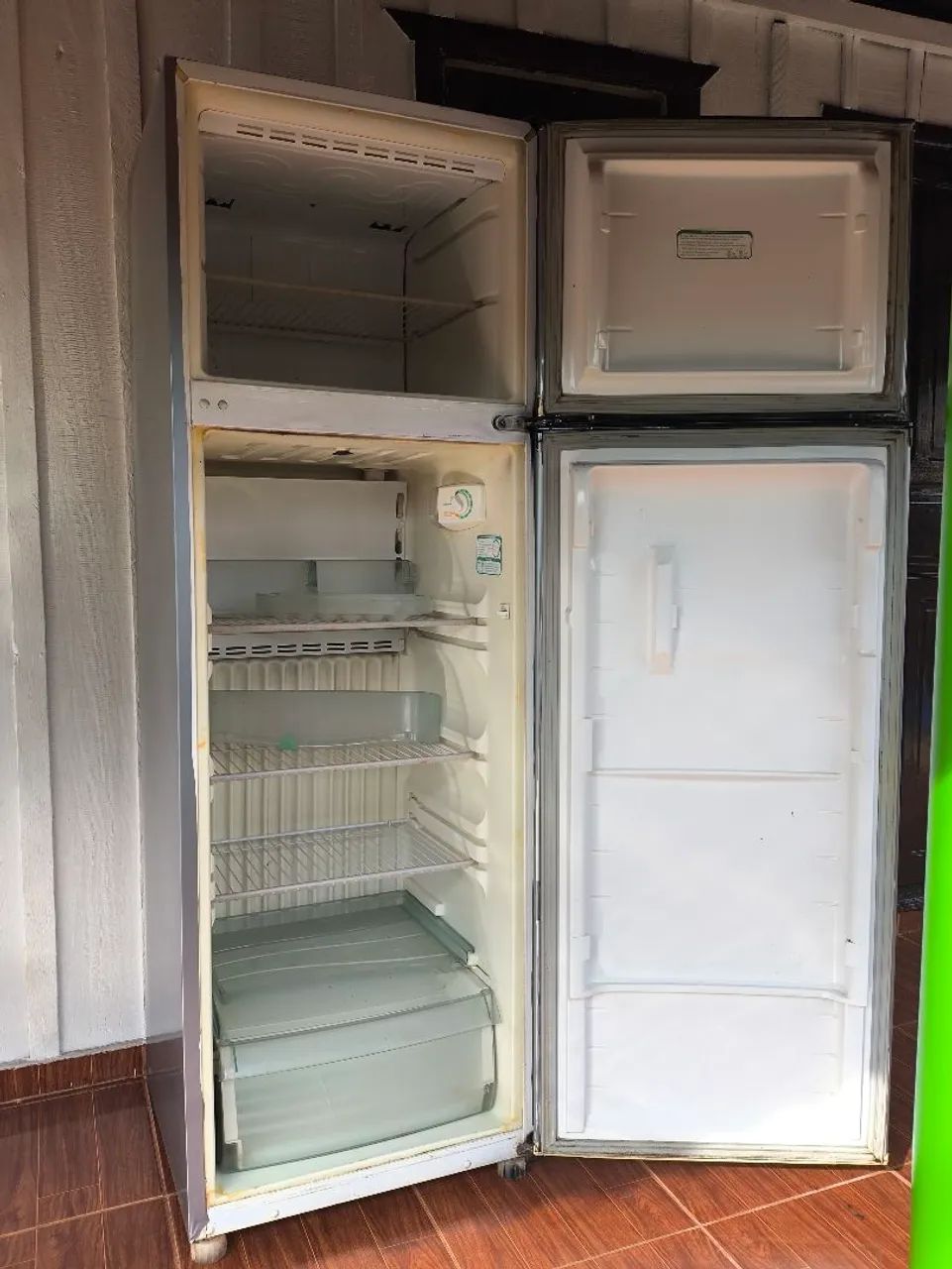 Vendo geladeira Consul  - Foto 2