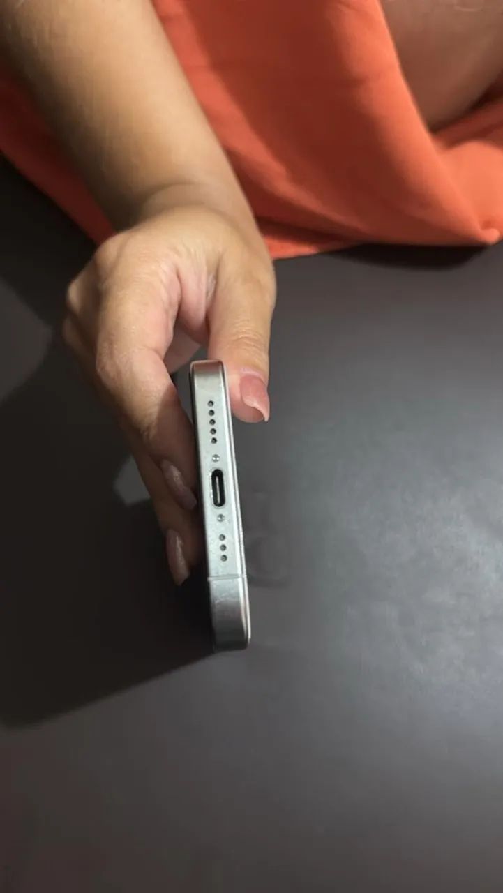 iPhone 15 Pro 128 g  - Foto 2