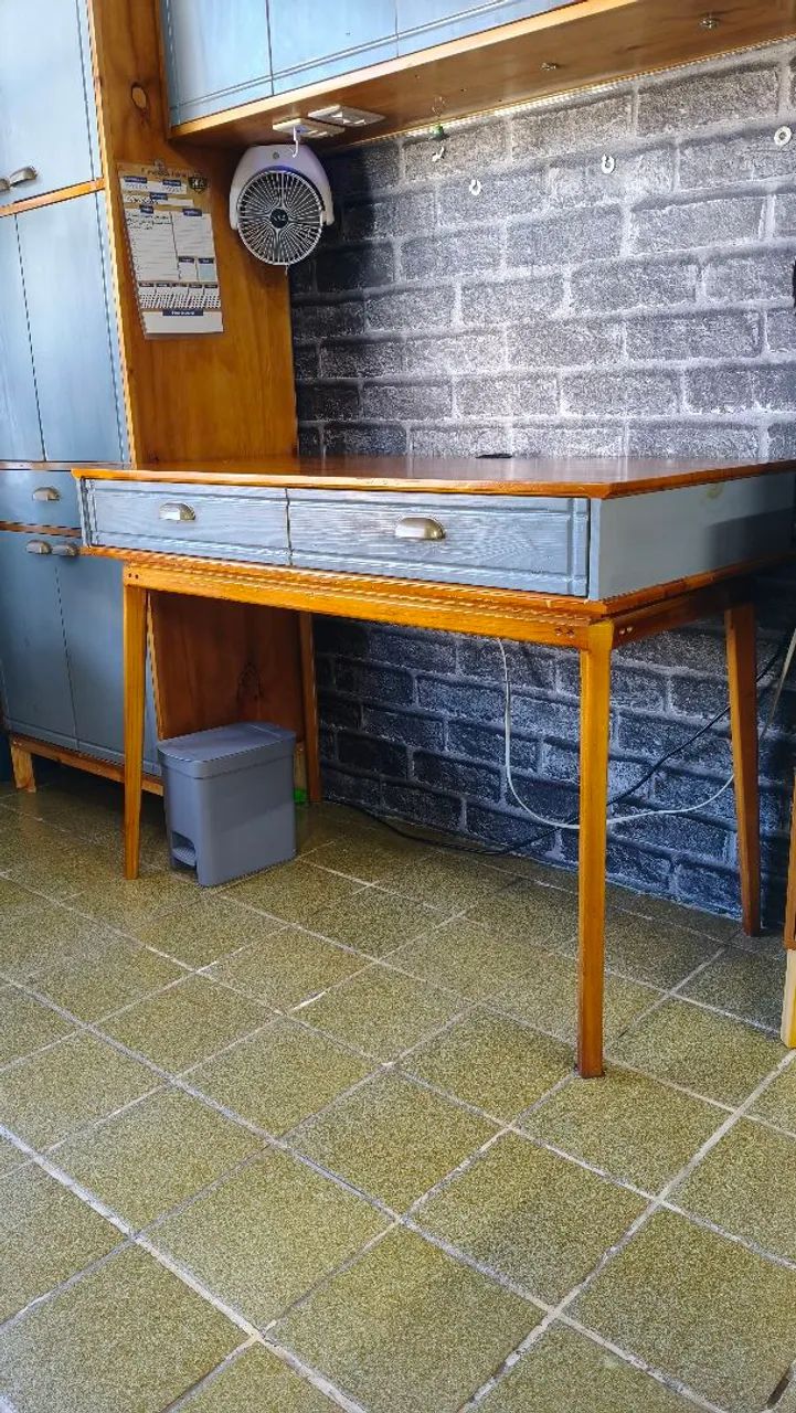 Escrivaninha em madeira  - Foto 3
