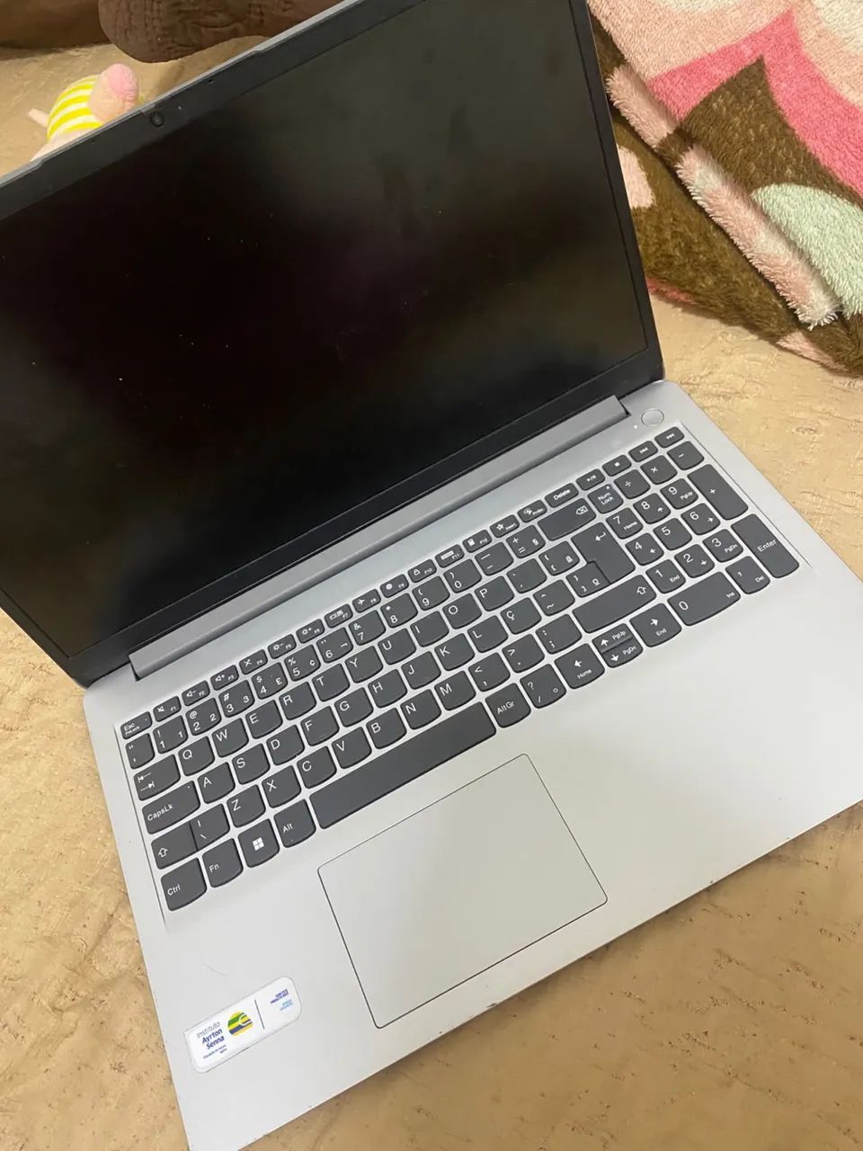 Notebook Lenovo ideapad i5 SSD 256g RAM 8g - Foto 3