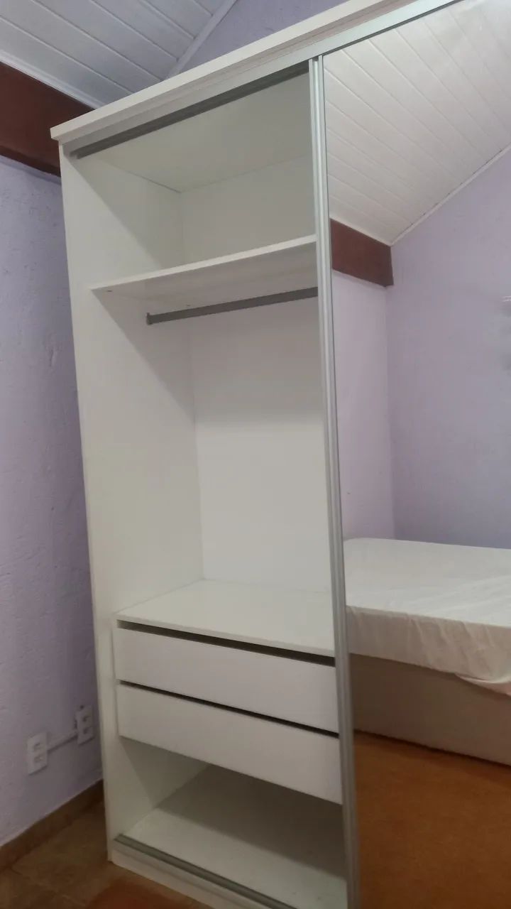 Guarda-roupas com porta de espelho - Foto 3