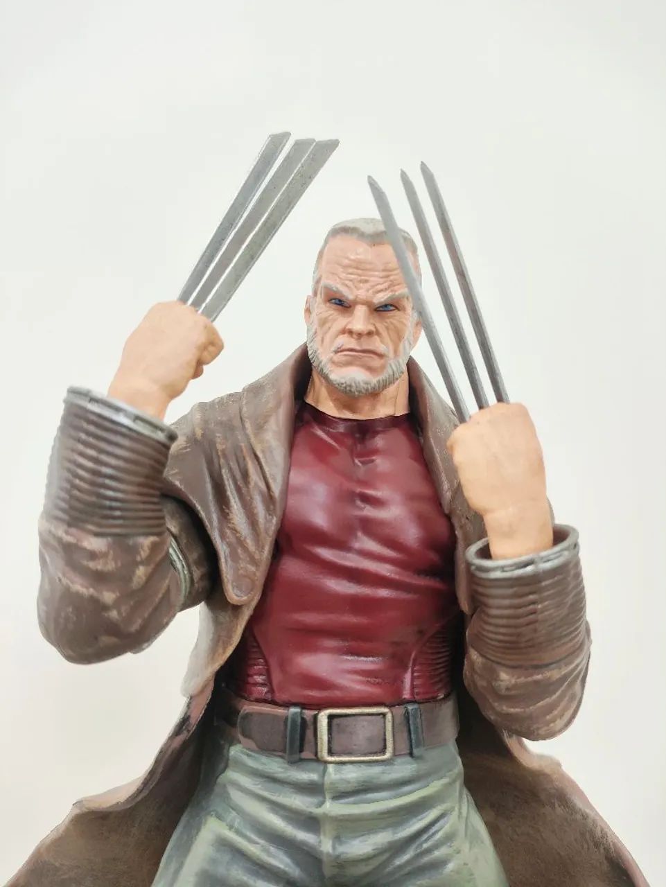 Old Man Logan Wolverine Marvel Gallery Statue  - Foto 3