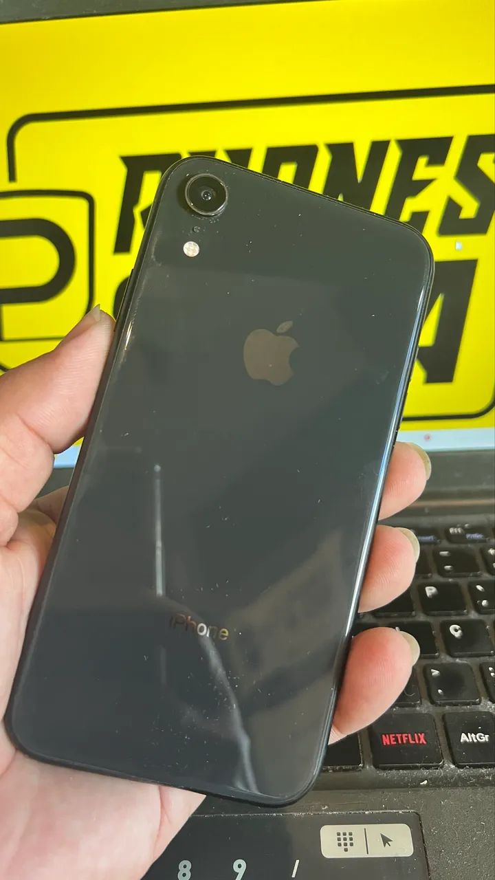 iPhone XR 64gb preto  - Foto 3