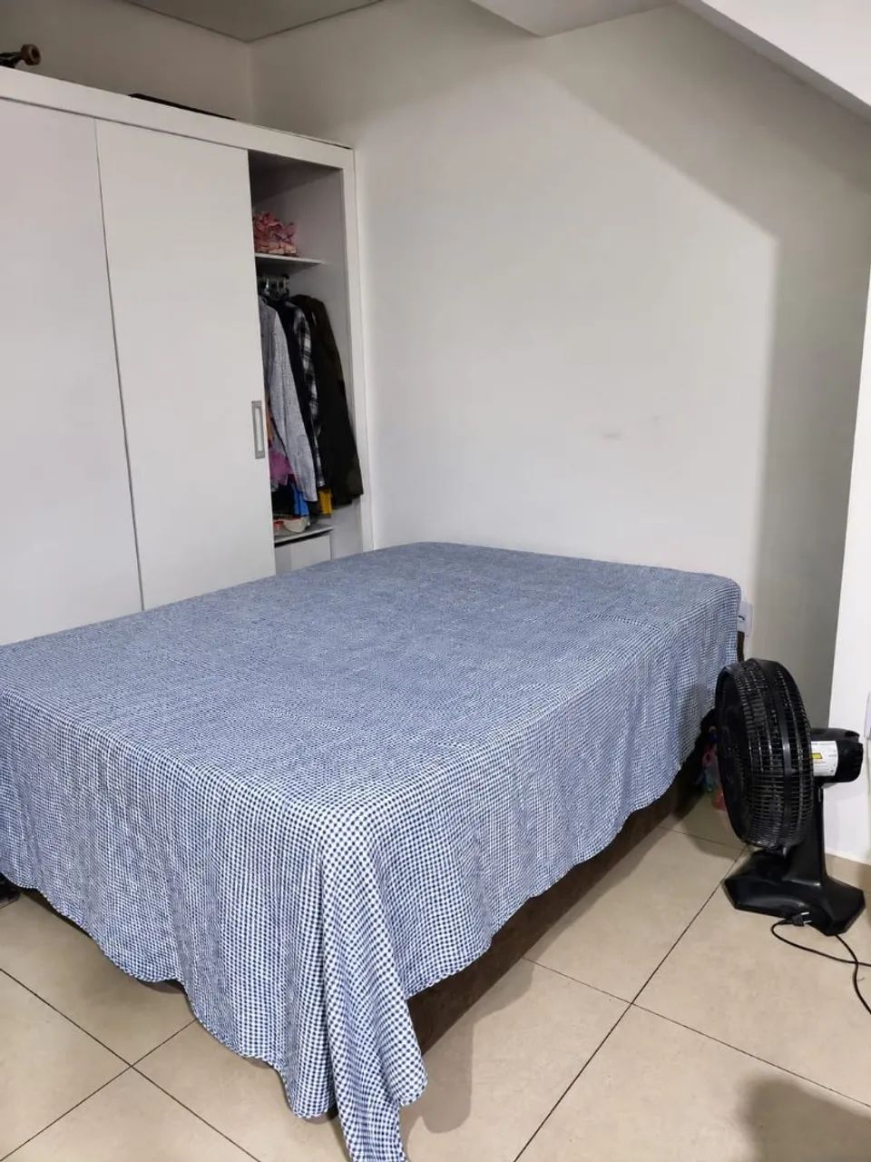 Cama box com baú 