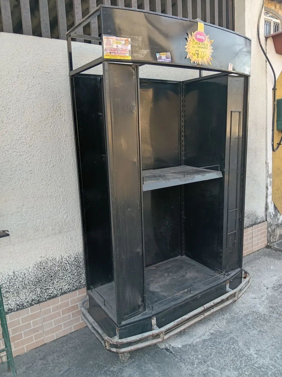 Expositor multifuncional de ferro com rodas  - Foto 2