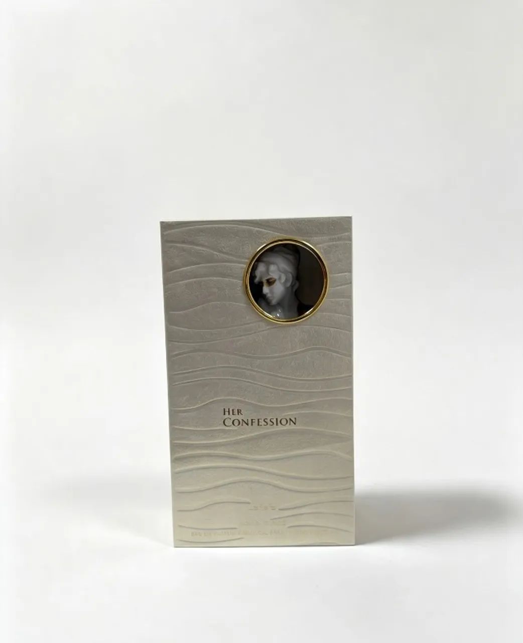 Her Confession Lattafa 100ml ? Original Lacrado