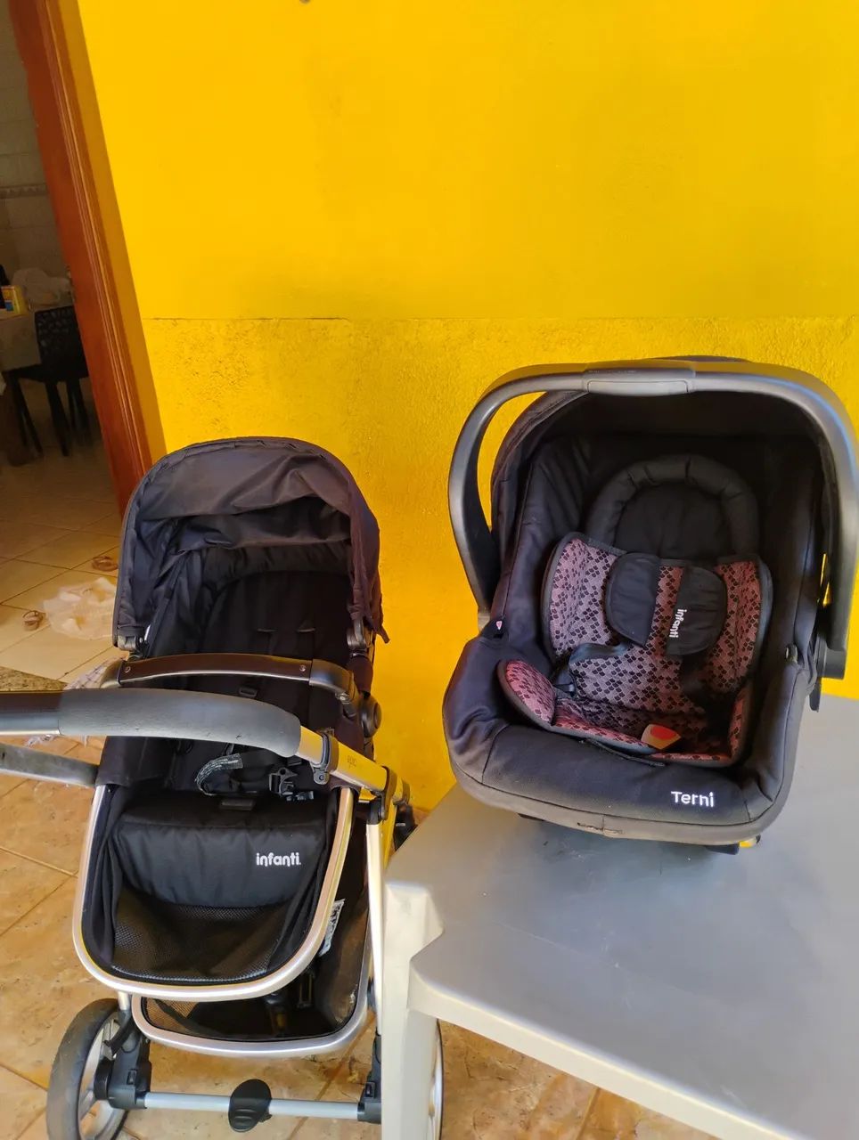 Carrinho de bebê com bb conforto (Moisés) - Foto 2