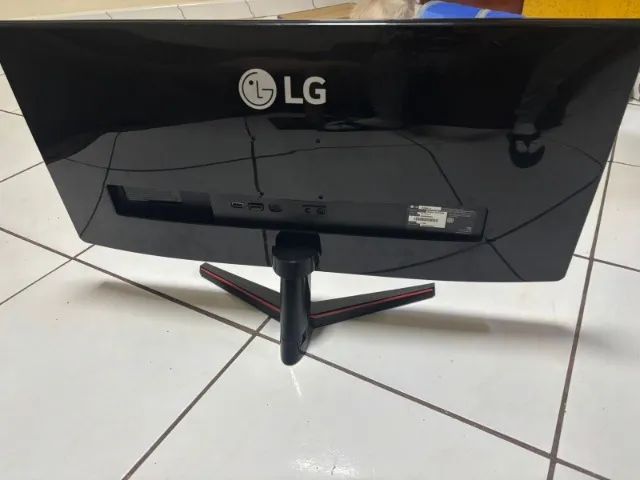 Monitor LG 29" Ultrawide IPS 29UM69G-B 75Hz FreeSync - 2 pixels queimados (2020) - Foto 3