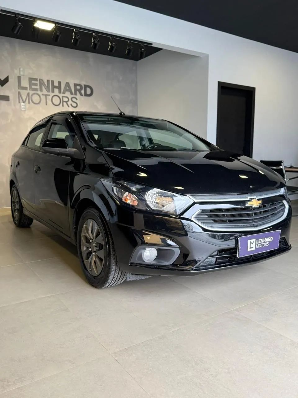 Chevrolet Onix Hatch Advantage 1.4 8V Flex Aut. 4P 2019 - Foto 4