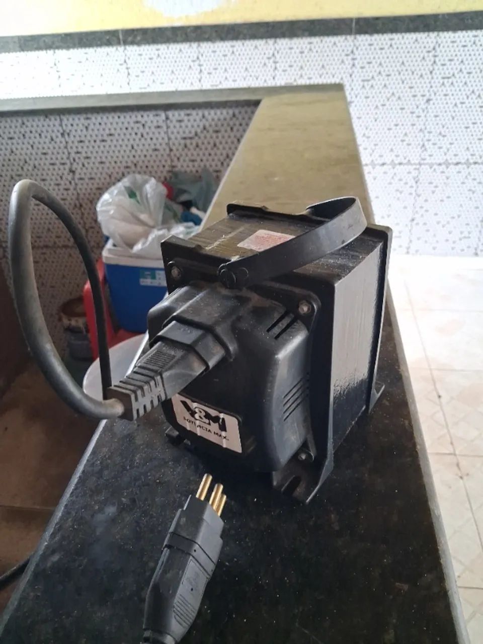 Transformador 5000vá, 110v para 220v - Foto 5