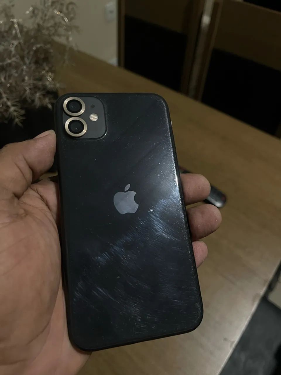 Vendo iPhone 11 64g preto - Foto 2