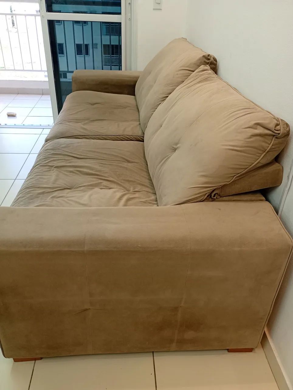 Sofá 4 lugares