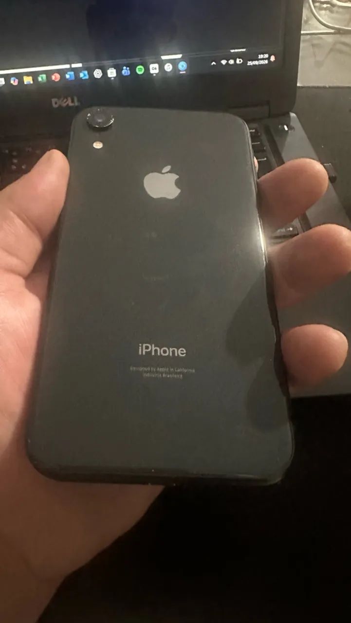 Celular iPhone XR - Foto 3