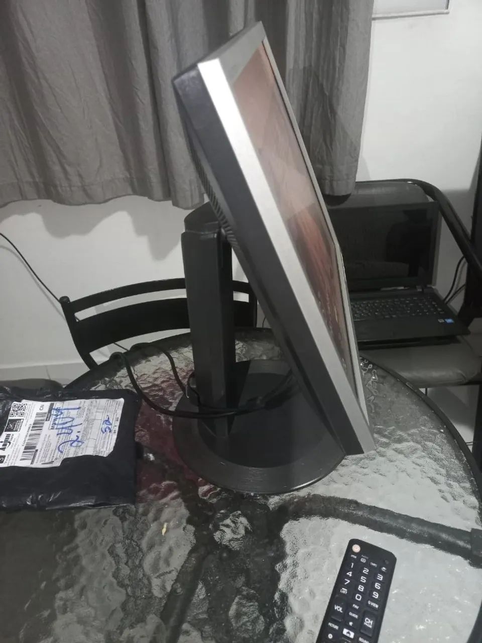 Monitor LG de 17 polegadas usado bem conservado  - Foto 4