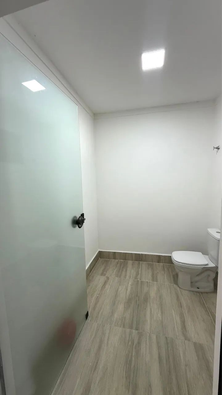 Última sala comercial próximo ao parque Vaca Brava - Foto 4